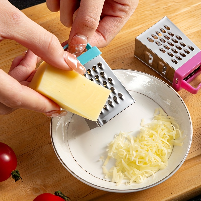 Kitchen Gadgets To Gift - Mini vierzijdige roestvrijstalen rasp, kaas-gember-knoflook-chocolade-schredder, multifunctioneel