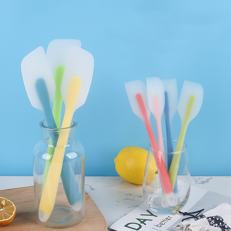 2 maten siliconenschraper Hitt - Kitchen Gadgets You Must Have recensie en prijs