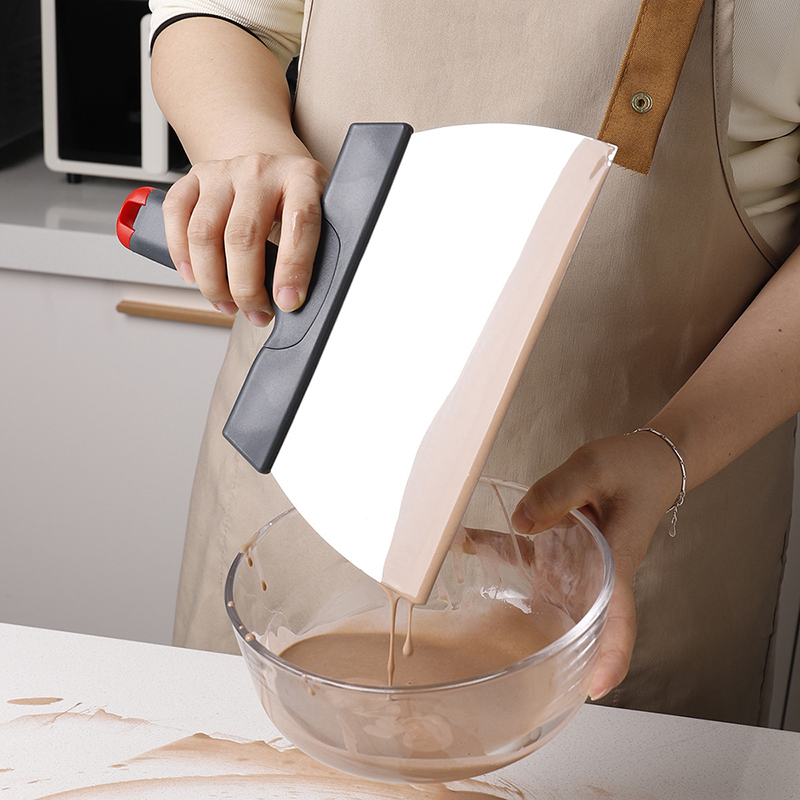 Roestvrijstalen deegschraper C - Kitchen Gadgets For Seniors recensie en prijs