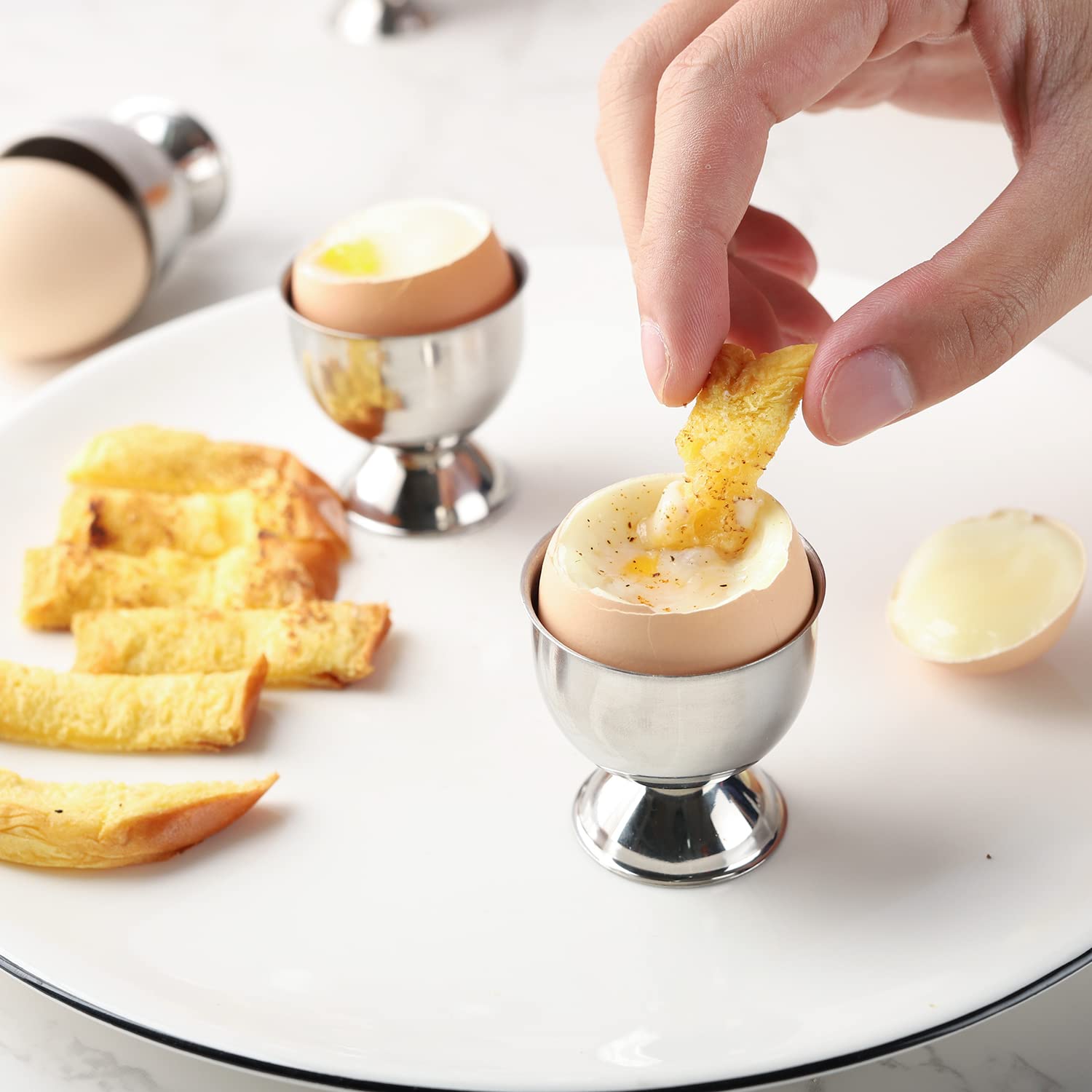 Roestvrijstalen Eierdopjes Set - Kitchen Gadgets To Gift recensie en prijs